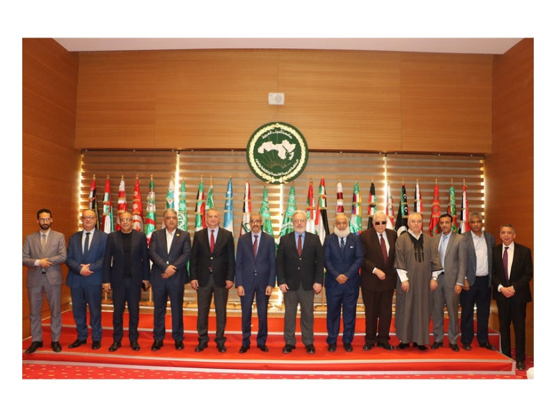 المدير العام للألكسو يستقبل المدير العام لإرسيكا بمقر المنظمة