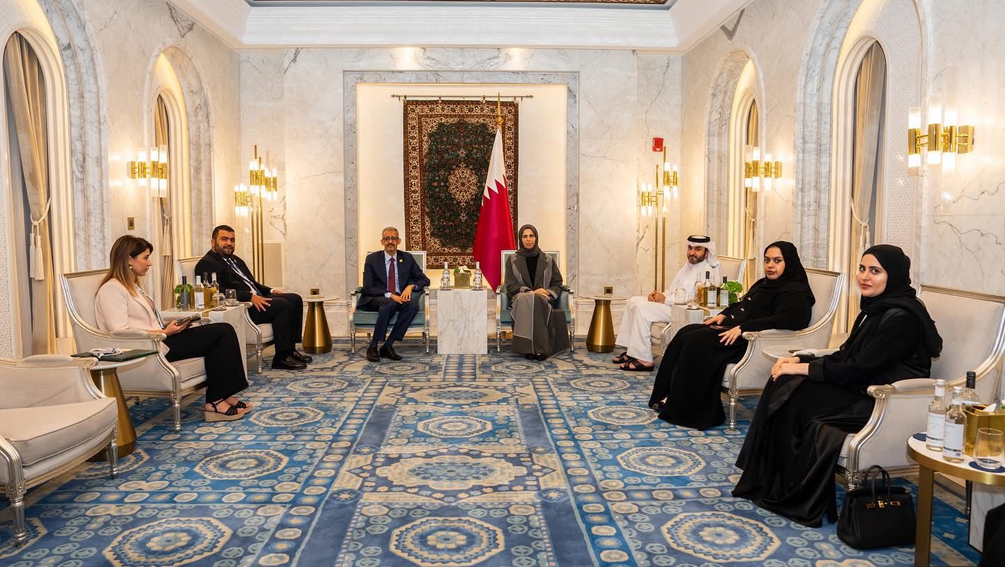معالي وزيرة التربية والتعليم والتعليم العالي في دولة قطر تستقبل المدير العام للمنظمة العربية للتربية والثقافة والعلوم