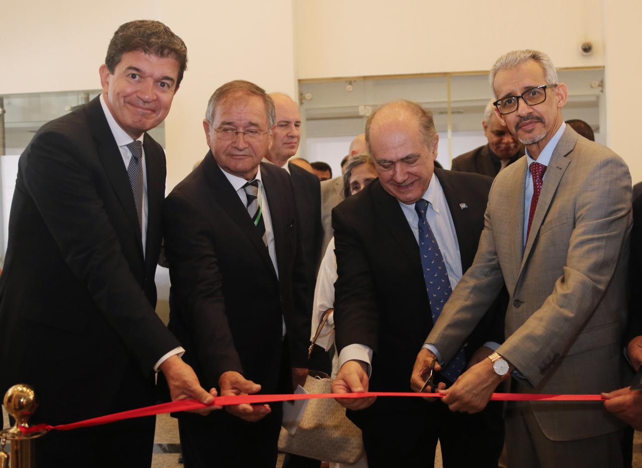Le Directeur Général inaugure l'Exposition ″La Méditerranée, une Mer d'Héritages″ au Siège de l'ALECSO