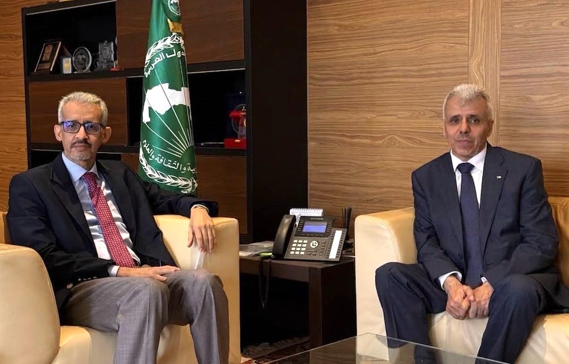 ALECSO Director-General receives Palestinian Minister of Education and Higher Education
